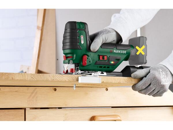 Cordless Circular Saw or Jigsaw
