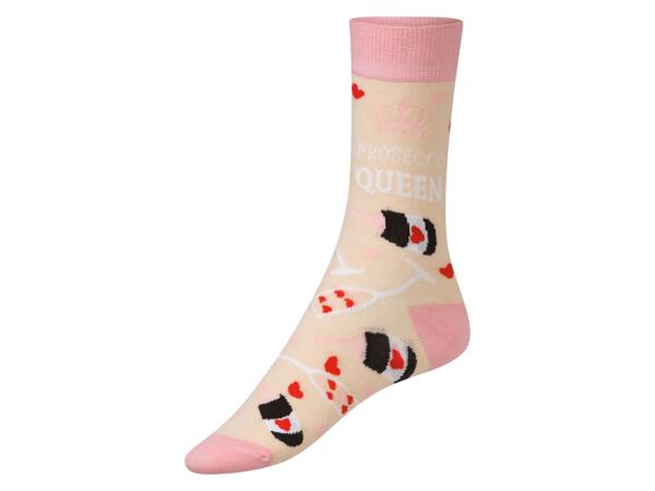 Men's and ladies' socks in gift box