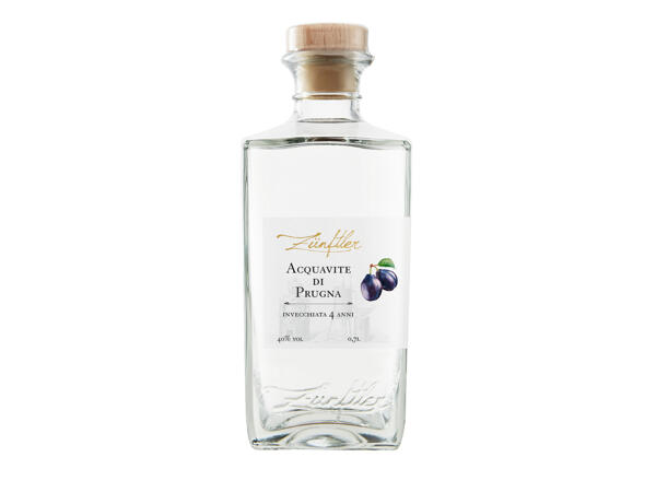 Aquavit of Plum