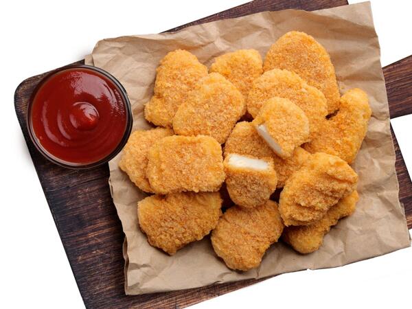 Chicken Nuggets mit Dips