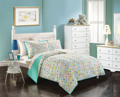 Huntington Home 5-Piece Kids' Bedding Set
