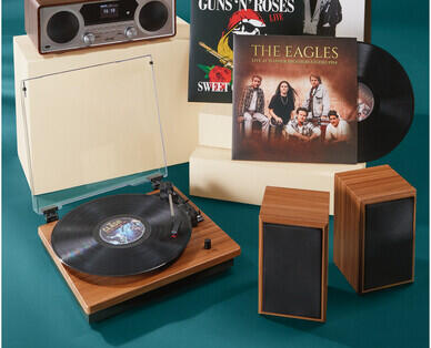Turntable with Speakers