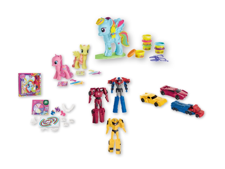 HASBRO(R) Character Figures
