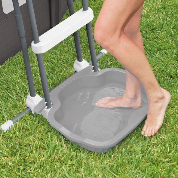 INTEX(R) 				Fußbad für den Swimmingpool