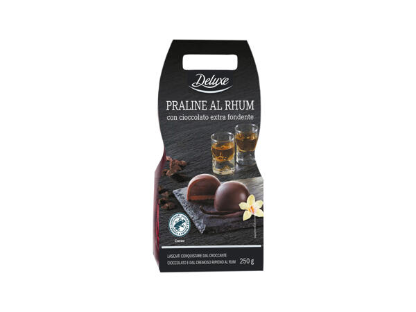 Extra Dark Chocolate Pralines filled with Rhum