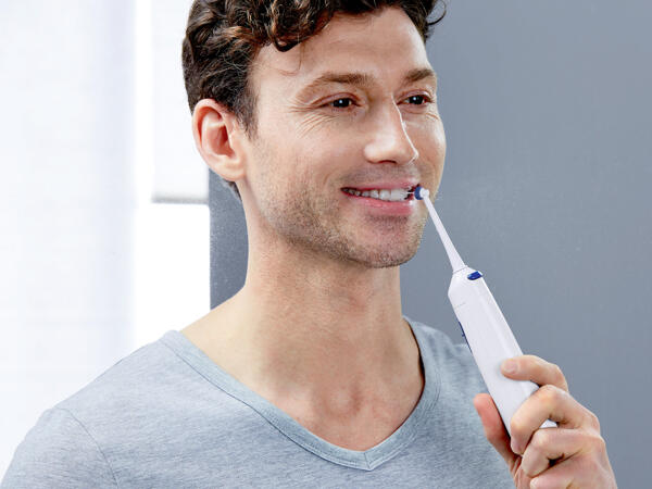 Re-Chargeable Tooth Flosser