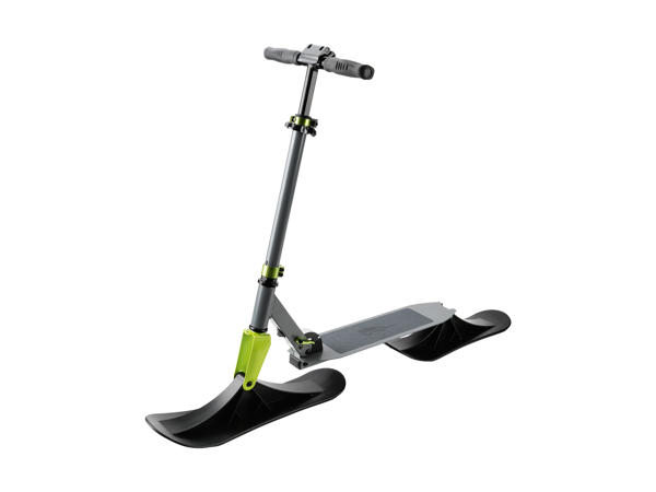 Trottinette de neige