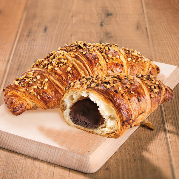 Schoko-Nuss-Croissant