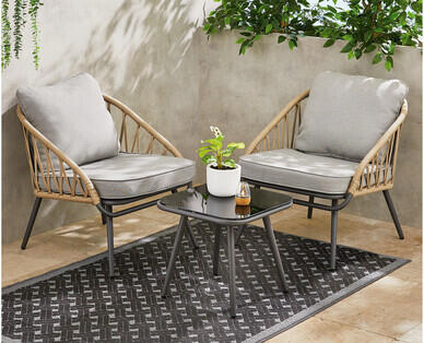 Synthetic Grass Mat or Outdoor Rug