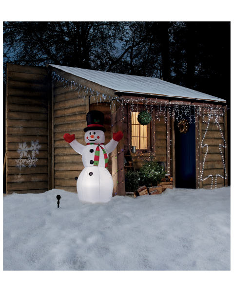 6Ft Inflatable Snowman
