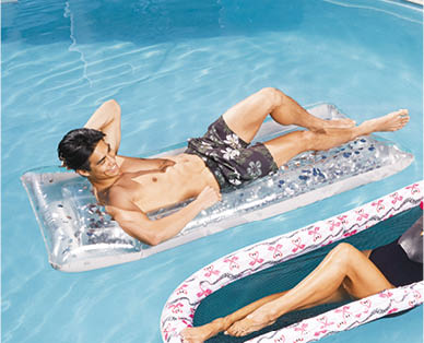 Glam Floats