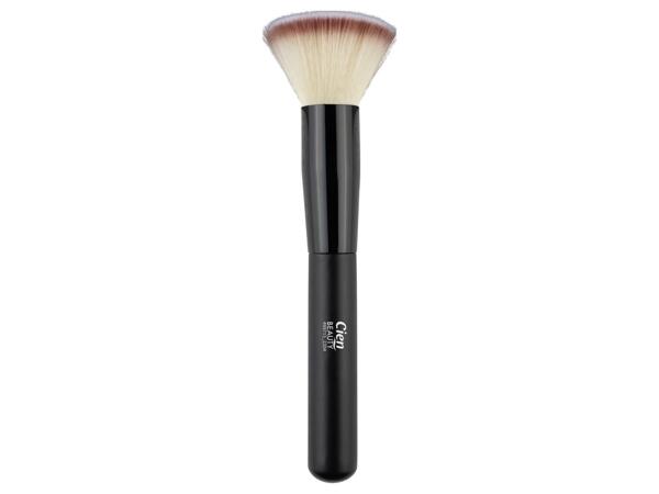 Make-Up Brush