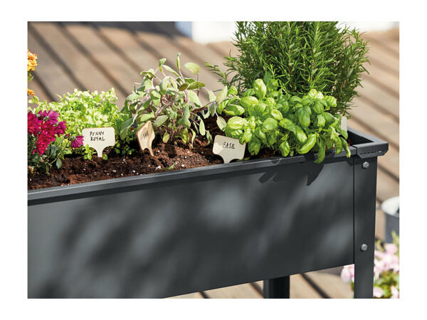 Parkside Metal Raised Planter