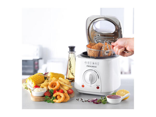 Progress 1L Compact Deep Fat Fryer