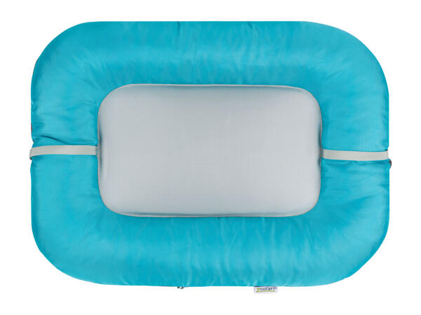 Zoofari Outdoor Dog Bed