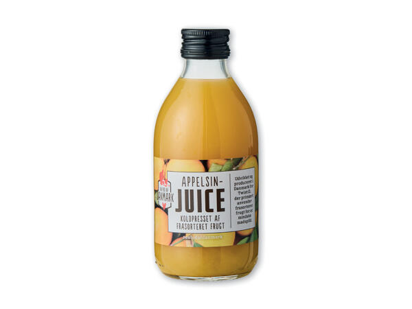 Æble-, appelsin- eller æble- og hyldeblomstjuice