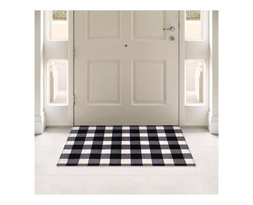 Merry Moments 
 26" x 36" Holiday Artisan Accent Rug