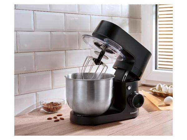 Kuchyňský robot SKM 600 F1, černá