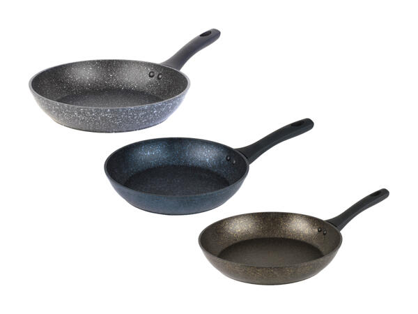 Poêle Russell Hobbs Crystaltech 24 cm