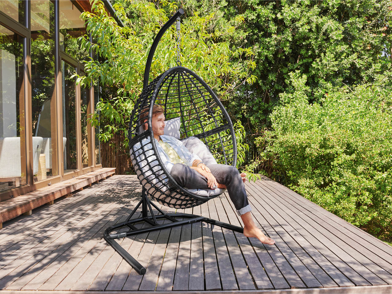 HANGING GARDEN CHAIR