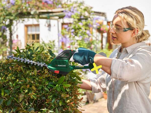 Cordless combi-shear