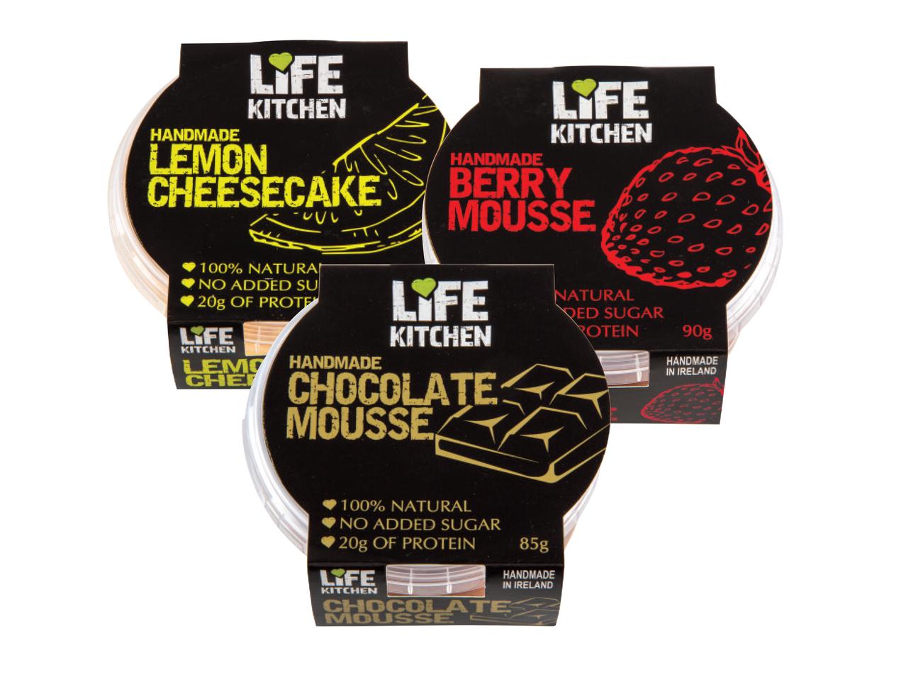 LIFE KITCHEN Handmade Desserts
