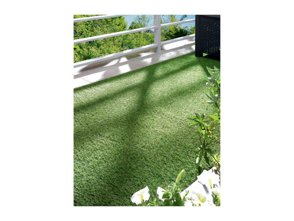 Livarno Home Artificial Grass Mat 2m²