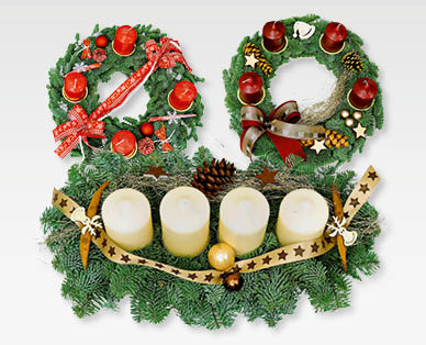Adventskranz/-gesteck gross