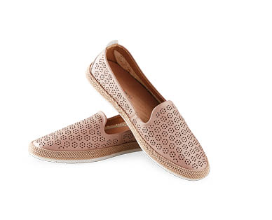 Women's Casual Slip-On Shoes