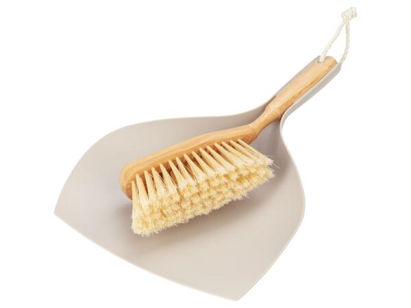 Dustpan & Brush Set