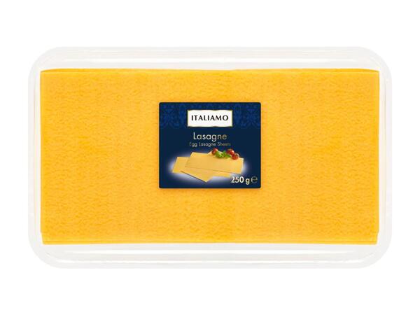 Feuilles de lasagne fraîches