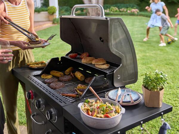 3 Burner Gas Barbecue