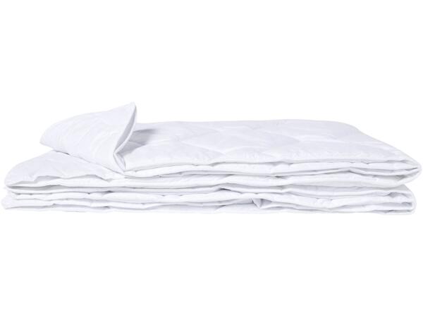 Double All Seasons Duvet
