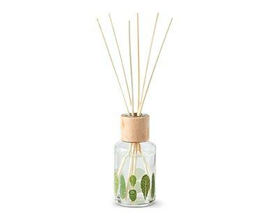 Huntington Home 
 Farmstand Reed Diffuser Collection