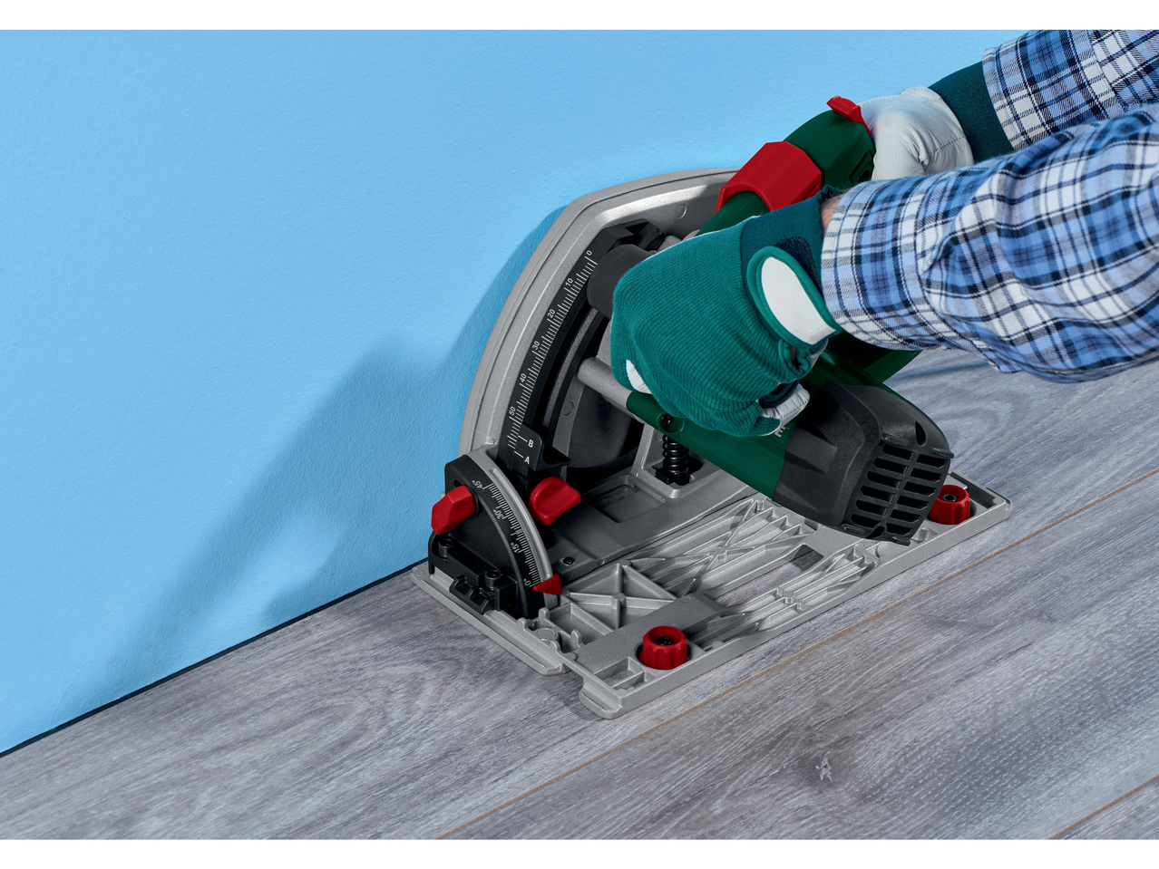 PARKSIDE 1200W Mitre Plunge Saw