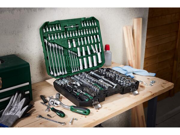 Socket Set