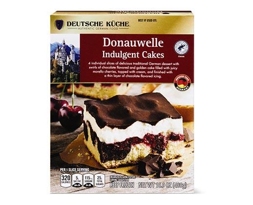 Deutsche Küche 
 Donauwelle or Bienenstich Indulgent Cake