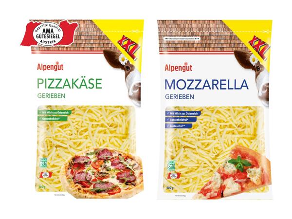 Pizzakäse oder Mozzarella gerieben