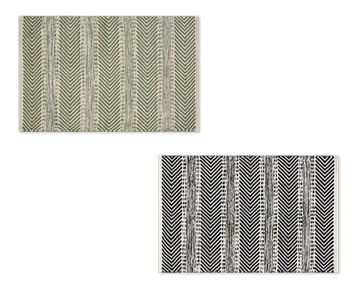 Huntington Home 24" x 36" Hand Woven Accent Rug