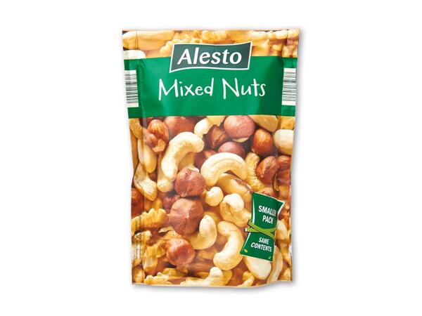 Mandler, macadamia- eller blandede nødder
