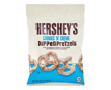 Hershey's Cookies 'n' Crème Dipped Pretzels 120g