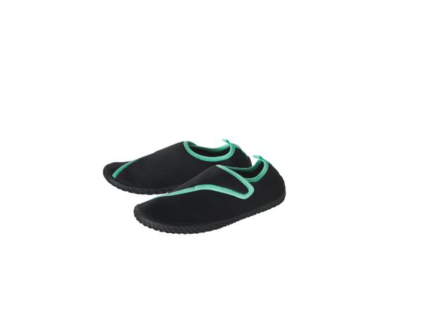 Ladies' Aqua Shoes