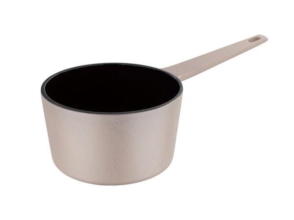 Cast iron saucepan ø15cm