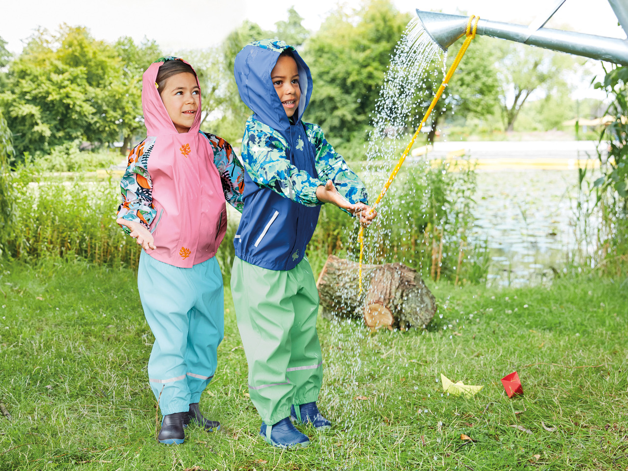 Lupilu Kids' Waterproof Trousers1