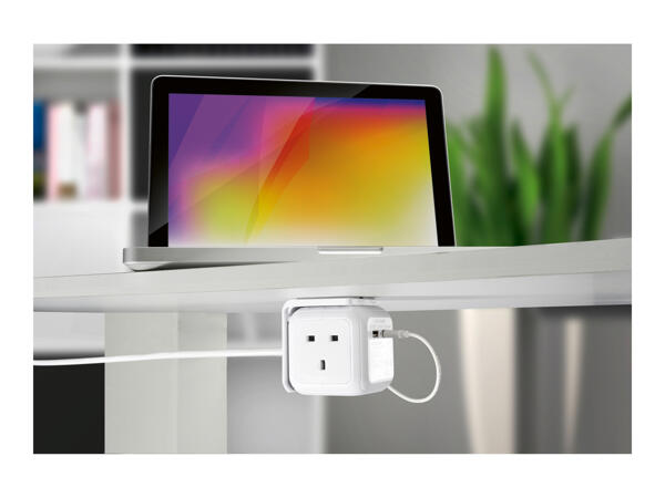 Silvercrest Socket Cube with USB Ports