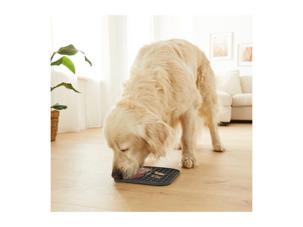 Zoofari Pet Licking Mat / Anti-Guzzle Bow