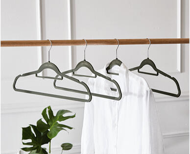 Velvet Touch Hangers 20 pack