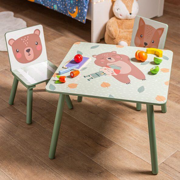 HOME CREATION(R) 				Tisch mit 2 Stühlen für Kinder