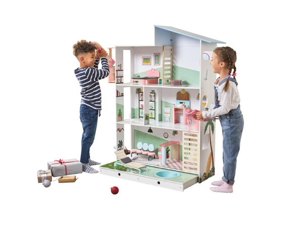 XXL Doll's House