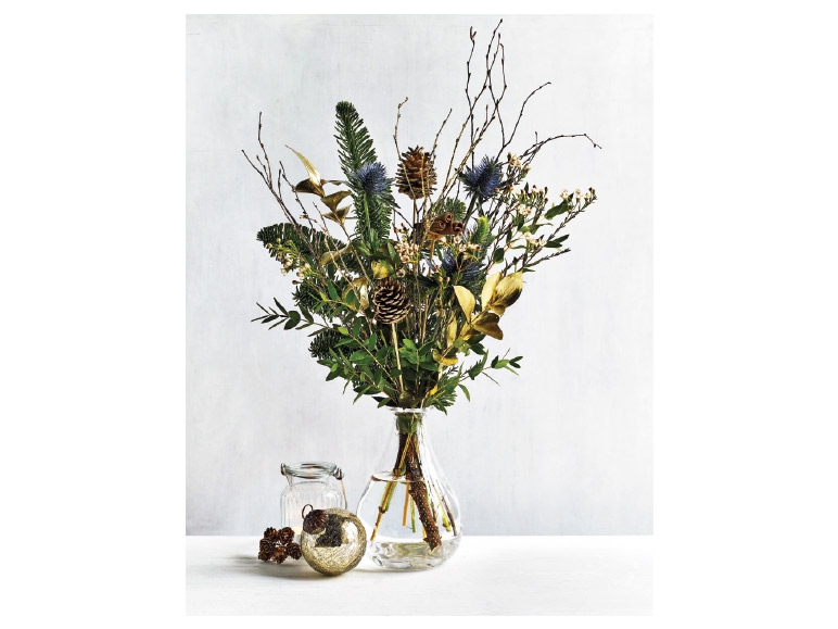Yuletide Arrangement